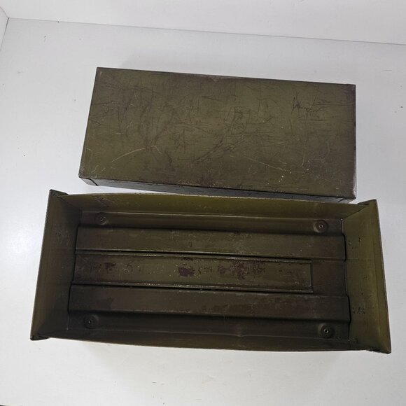 Vintage Metal File Storage Box Olive Green Distressed Finish With Lid Bankers - Picture 8 of 12